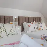 Flowers Island House 5