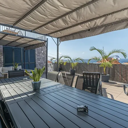 Flowers Island House 5 بيت للعطل فونشال