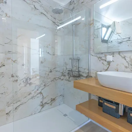 Σπίτι διακοπών Flowers Island House 5 Φουνκάλ