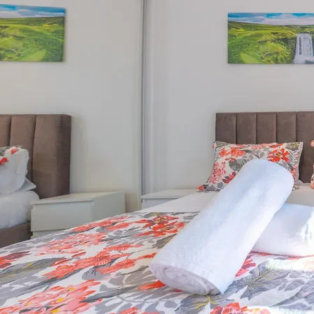 Дом отдыха Flowers Island House 5 Фуншал