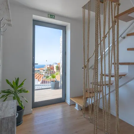 Flowers Island House 5 * Funchal (Madeira)