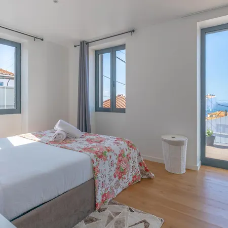 Flowers Island House 5 * Funchal (Madeira)