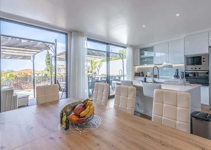 Flowers Island House 5 別荘